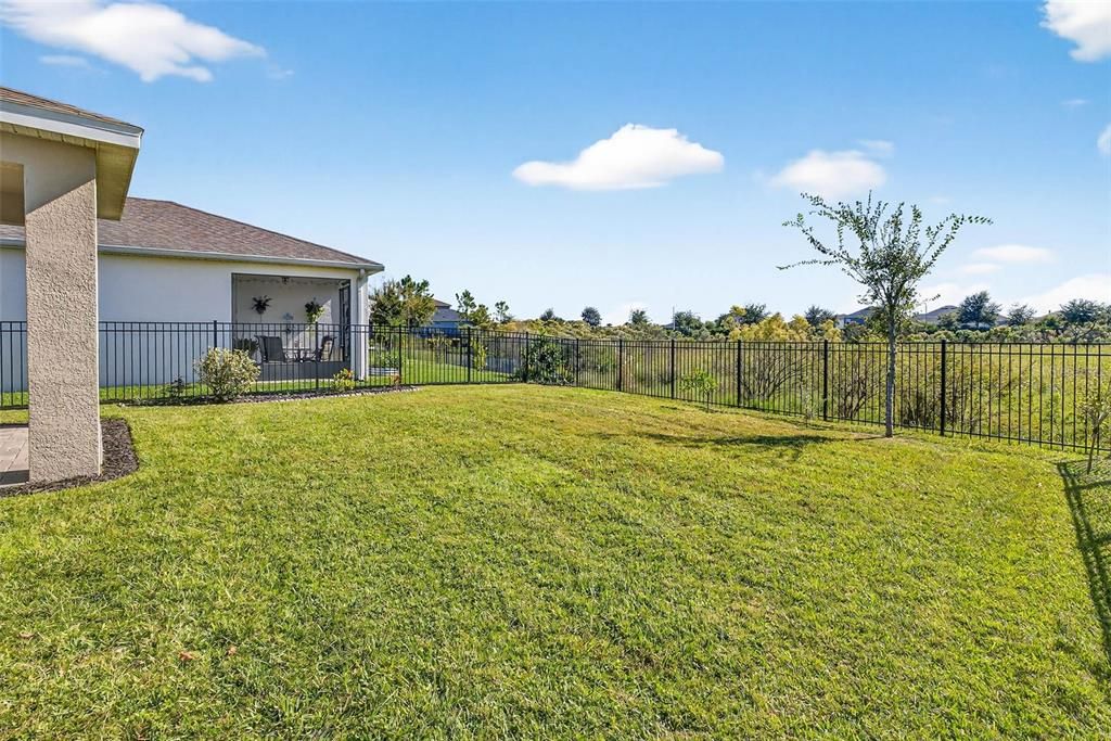 Под контрактом: $365,000 (3 спален, 2 ванн, 1929 Квадратных фут)