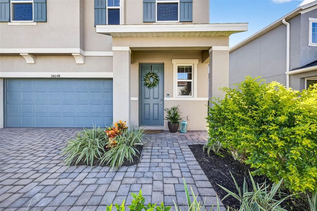 Под контрактом: $365,000 (3 спален, 2 ванн, 1929 Квадратных фут)