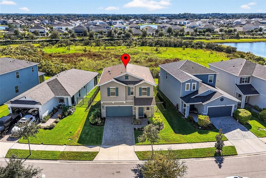 Под контрактом: $365,000 (3 спален, 2 ванн, 1929 Квадратных фут)