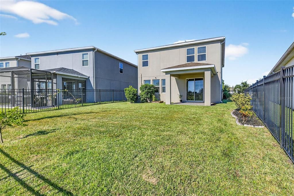 Под контрактом: $365,000 (3 спален, 2 ванн, 1929 Квадратных фут)