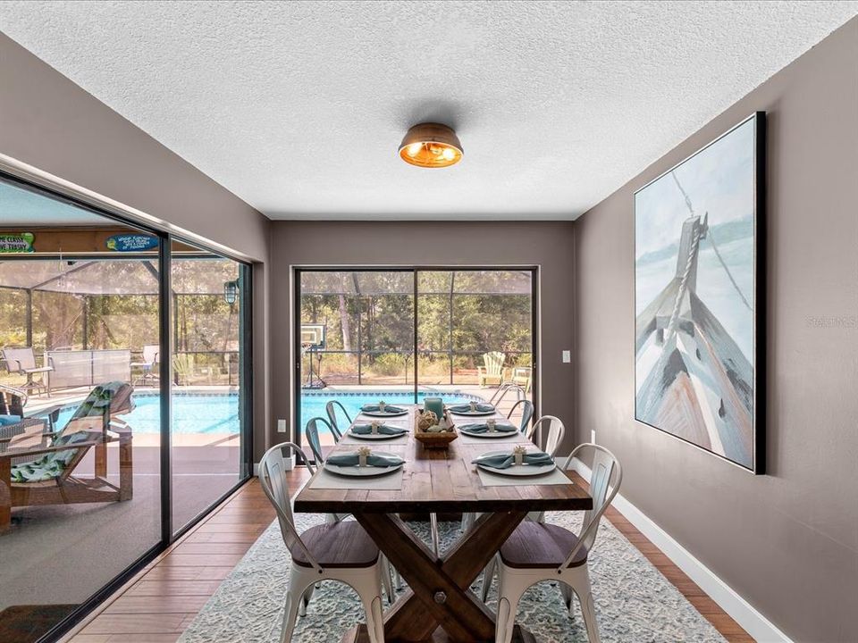 На продажу: $499,999 (4 спален, 3 ванн, 2310 Квадратных фут)