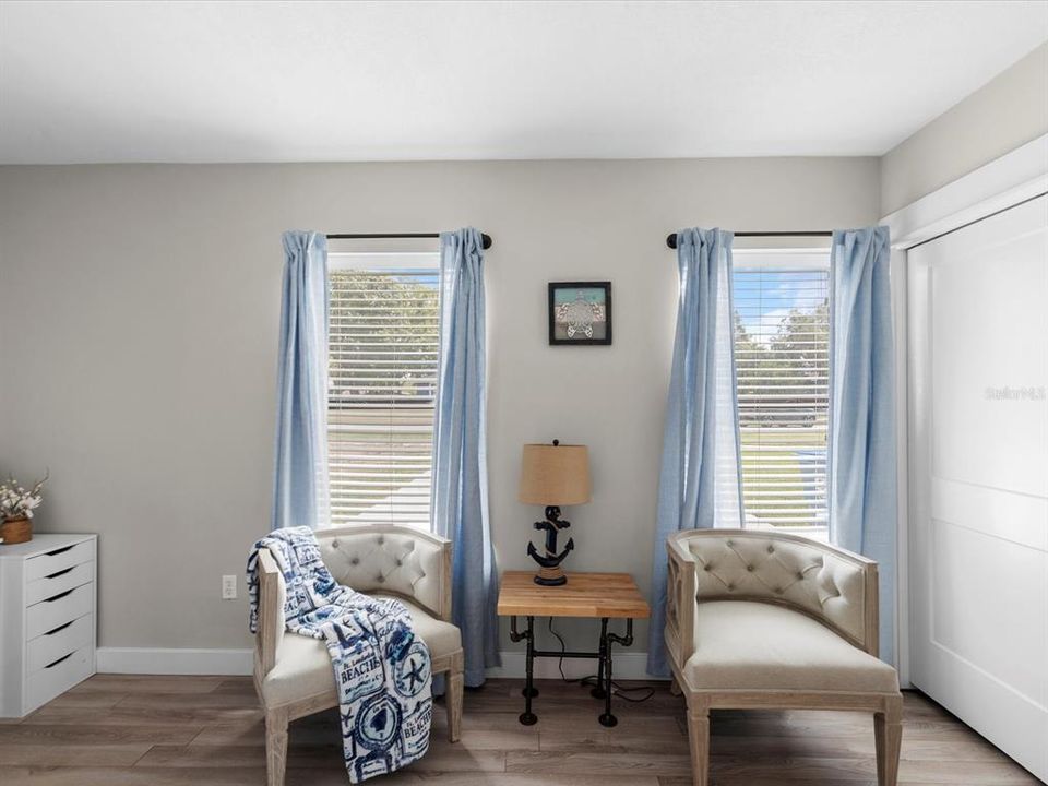 На продажу: $499,999 (4 спален, 3 ванн, 2310 Квадратных фут)