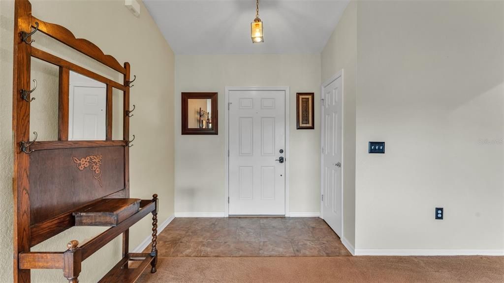 Active With Contract: $290,000 (3 beds, 2 baths, 1432 Square Feet)