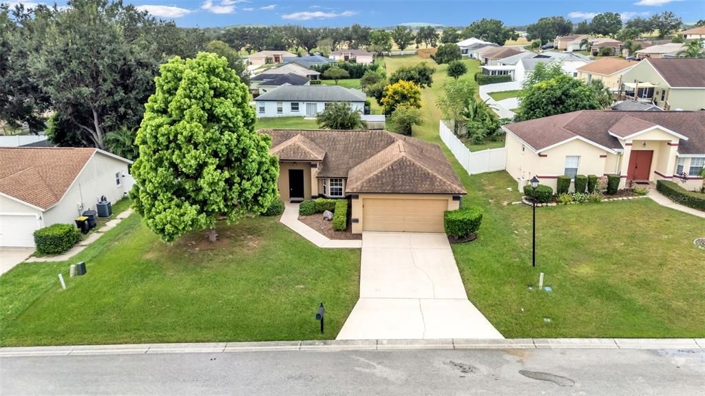 Active With Contract: $290,000 (3 beds, 2 baths, 1432 Square Feet)