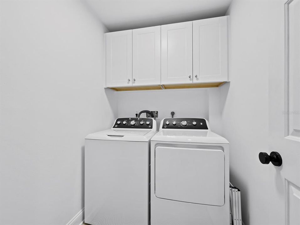 待售: $769,000 (3 贝兹, 2 浴室, 2000 平方英尺)