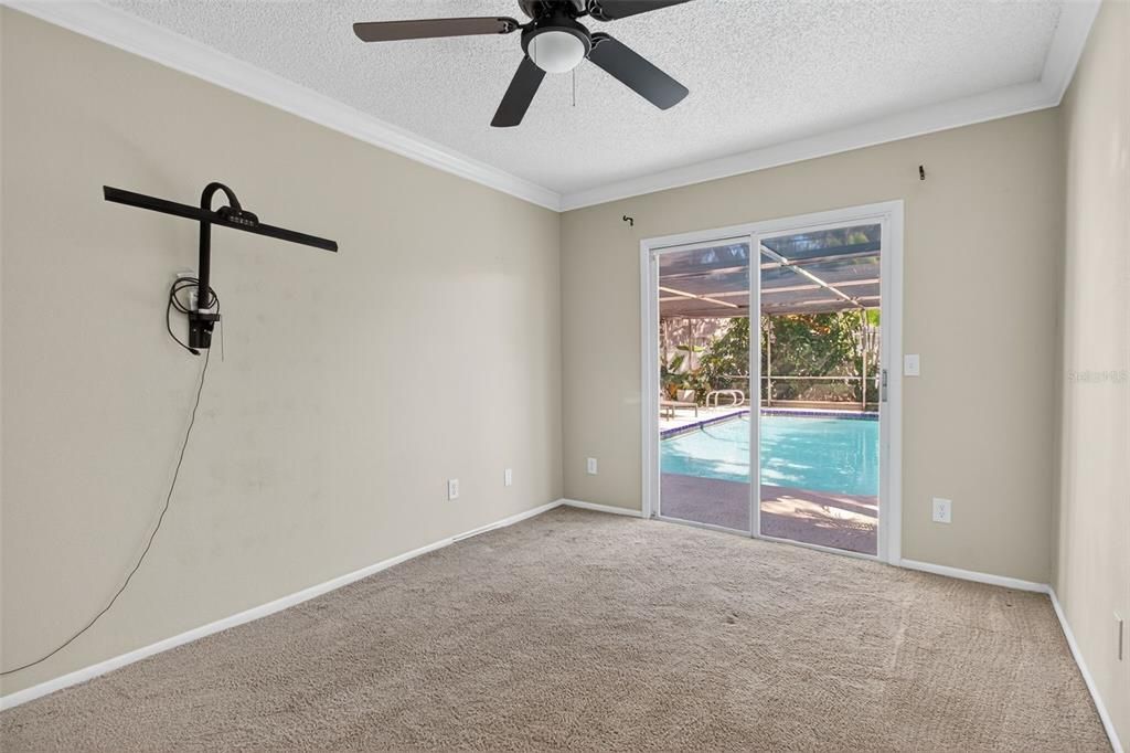 На продажу: $700,000 (5 спален, 3 ванн, 2340 Квадратных фут)