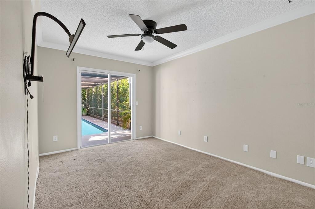 На продажу: $700,000 (5 спален, 3 ванн, 2340 Квадратных фут)