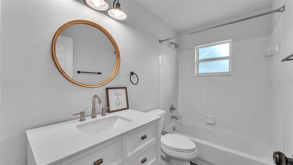 Active With Contract: $344,000 (3 beds, 2 baths, 1679 Square Feet)