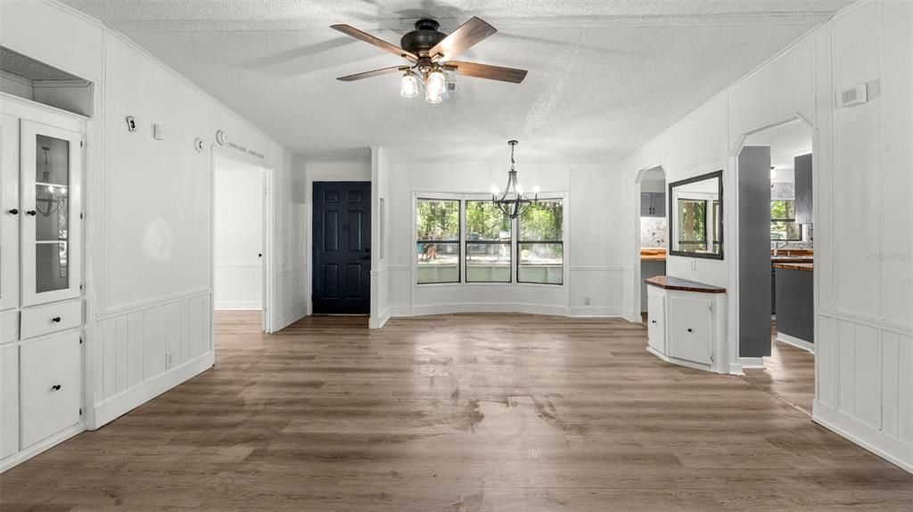 Под контрактом: $174,900 (3 спален, 2 ванн, 1500 Квадратных фут)