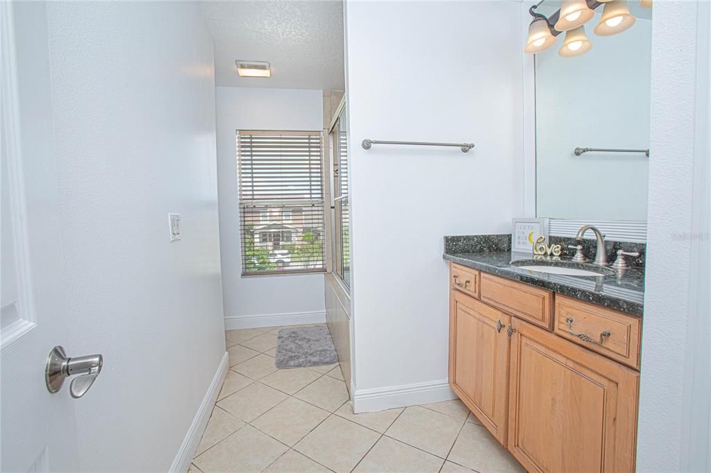 For Sale: $277,000 (2 beds, 2 baths, 1450 Square Feet)