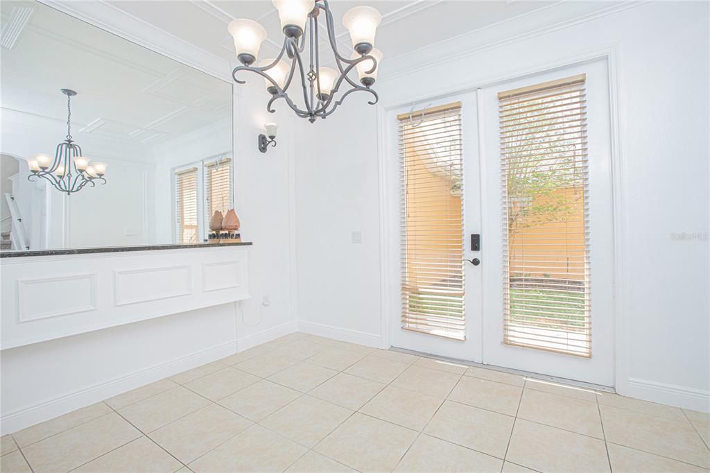 For Sale: $277,000 (2 beds, 2 baths, 1450 Square Feet)