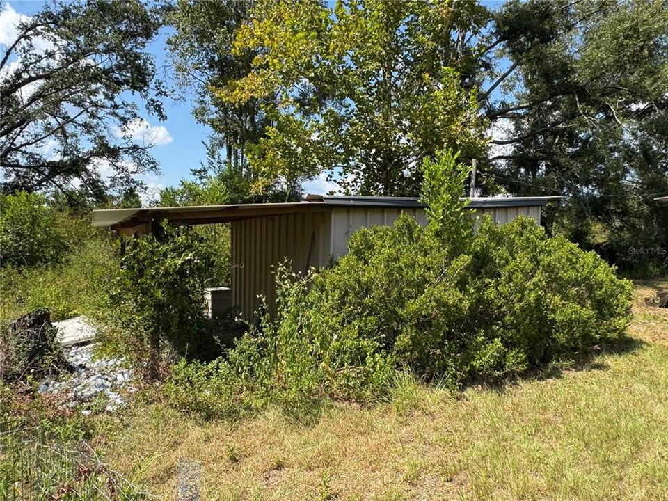 На продажу: $230,000 (3 спален, 2 ванн, 2062 Квадратных фут)