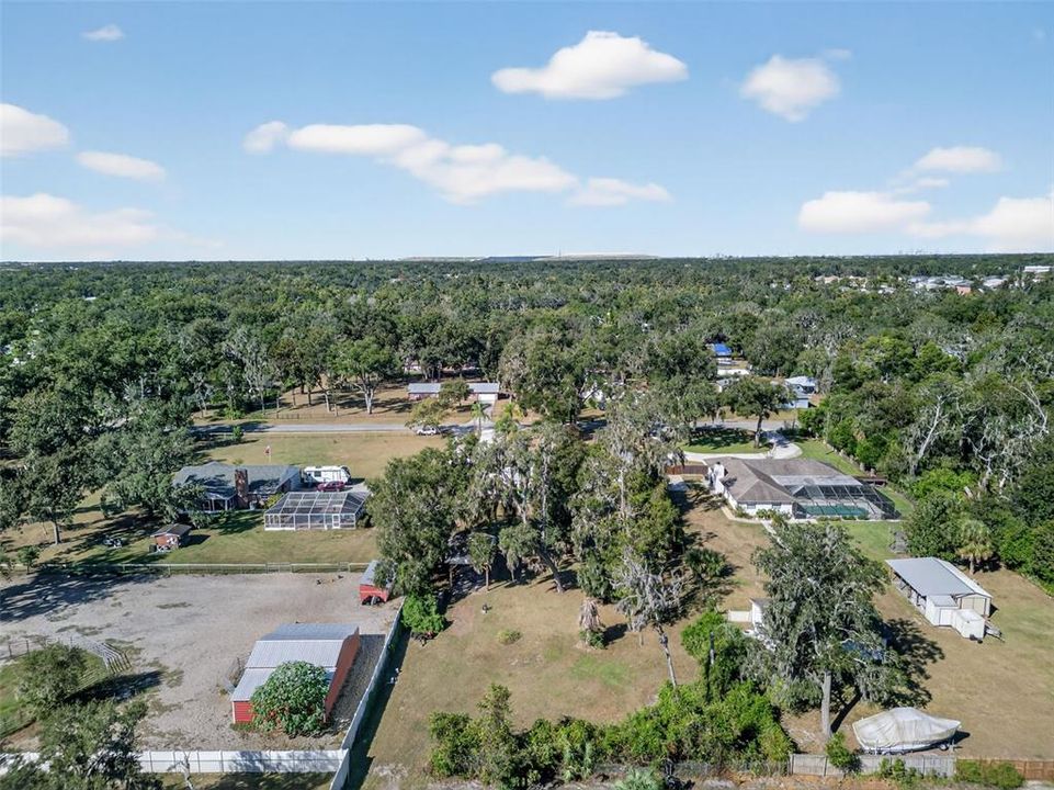 Под контрактом: $549,900 (3 спален, 2 ванн, 1924 Квадратных фут)