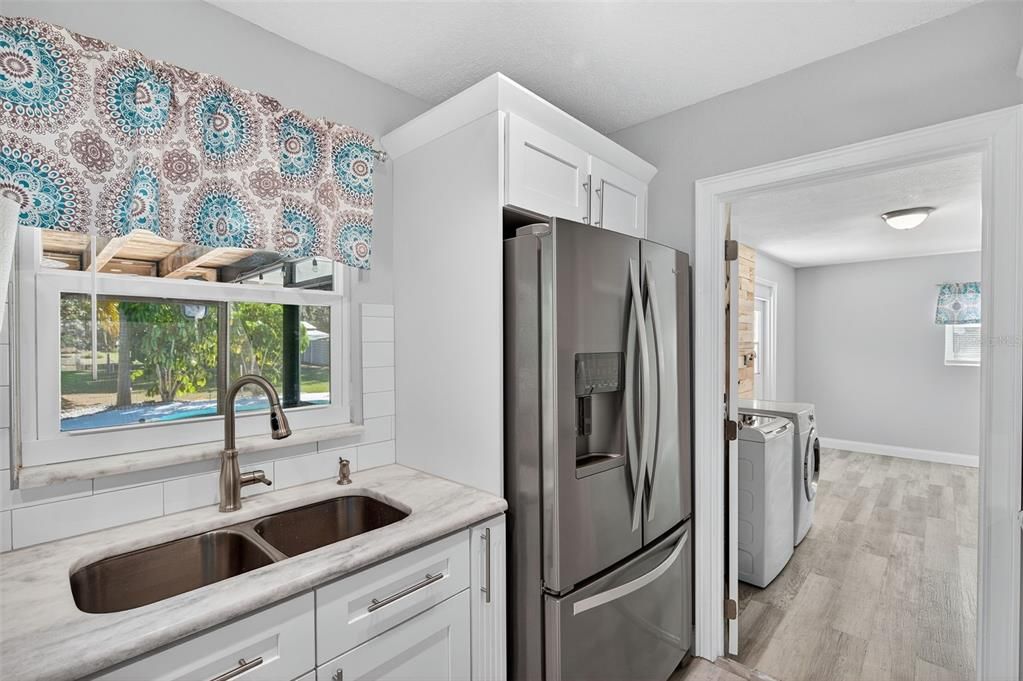 Под контрактом: $549,900 (3 спален, 2 ванн, 1924 Квадратных фут)