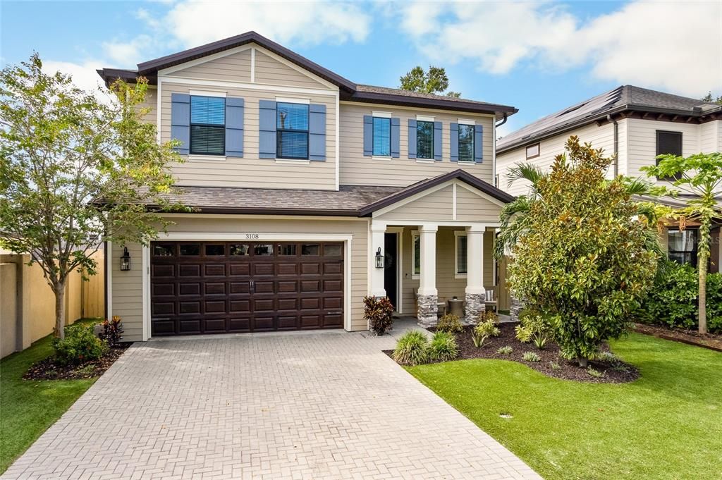 Под контрактом: $1,499,000 (4 спален, 3 ванн, 3188 Квадратных фут)