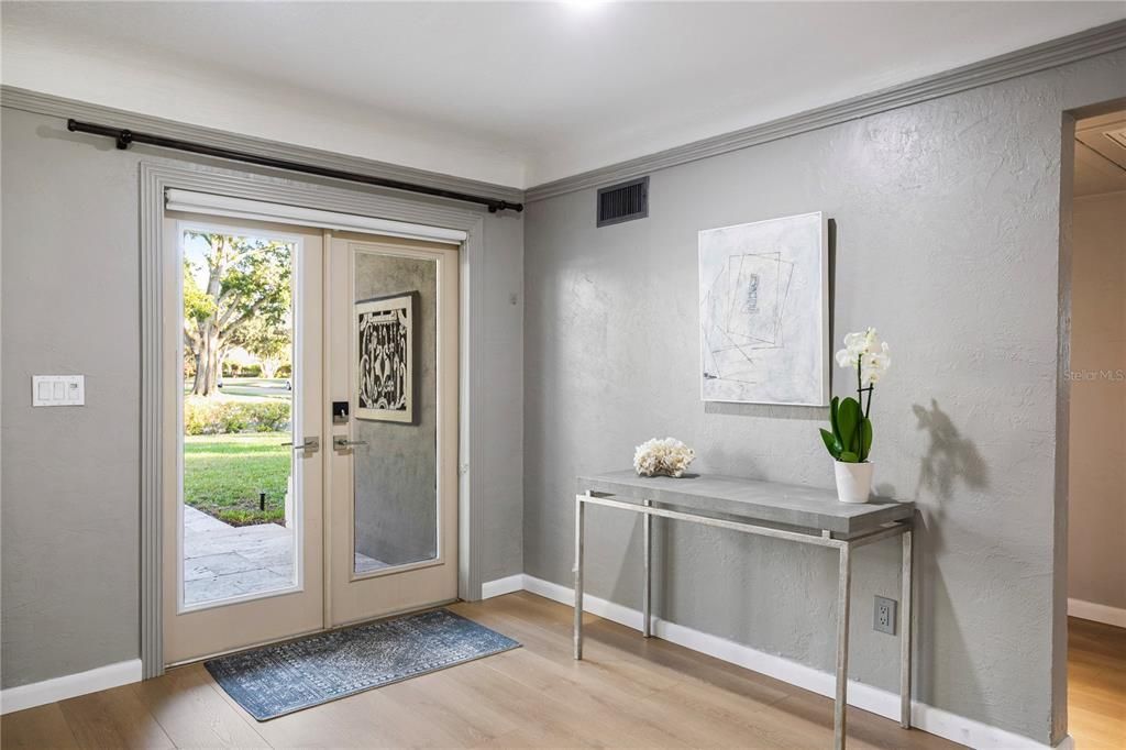 На продажу: $895,000 (3 спален, 2 ванн, 2971 Квадратных фут)