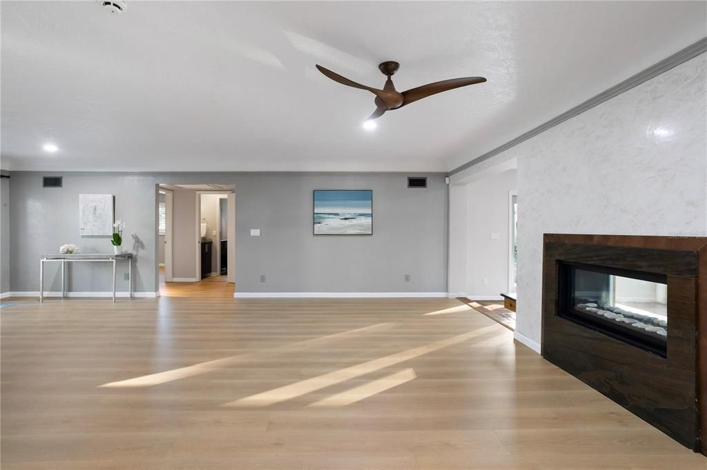 На продажу: $895,000 (3 спален, 2 ванн, 2971 Квадратных фут)