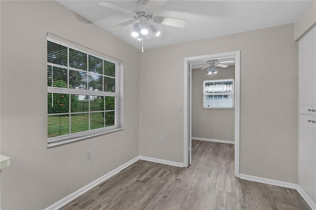 For Sale: $254,900 (2 beds, 2 baths, 1604 Square Feet)