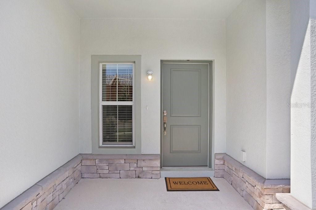 Active With Contract: $316,460 (3 beds, 2 baths, 1675 Square Feet)