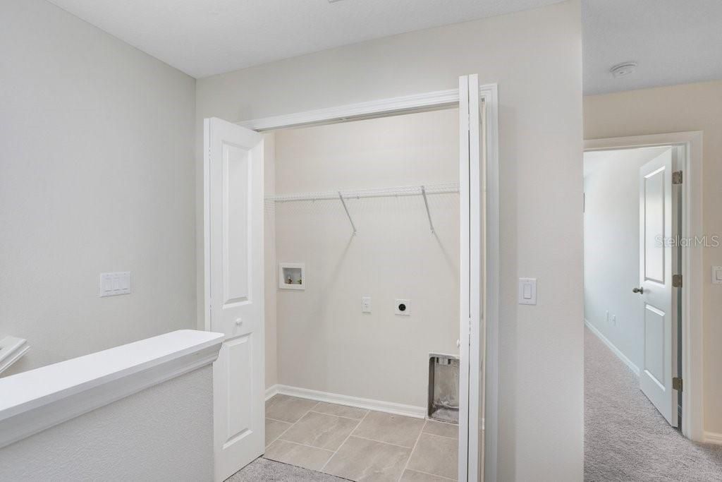 Active With Contract: $316,460 (3 beds, 2 baths, 1675 Square Feet)