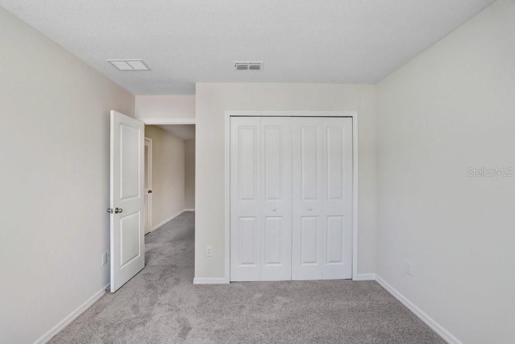 Active With Contract: $316,460 (3 beds, 2 baths, 1675 Square Feet)