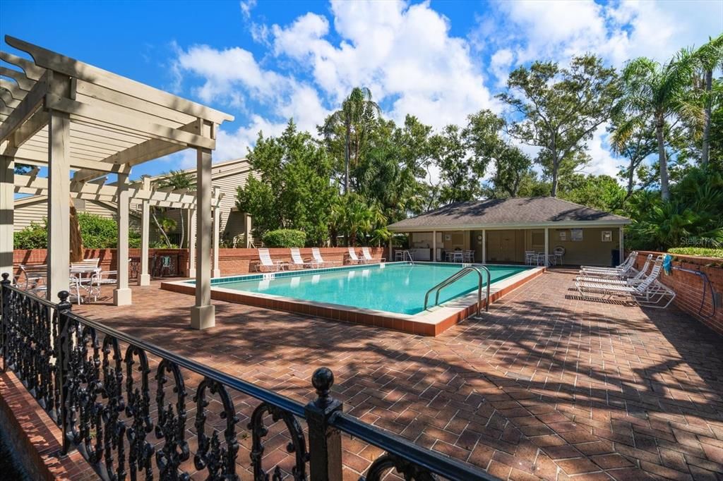 En Venta: $599,000 (3 camas, 2 baños, 2013 Pies cuadrados)