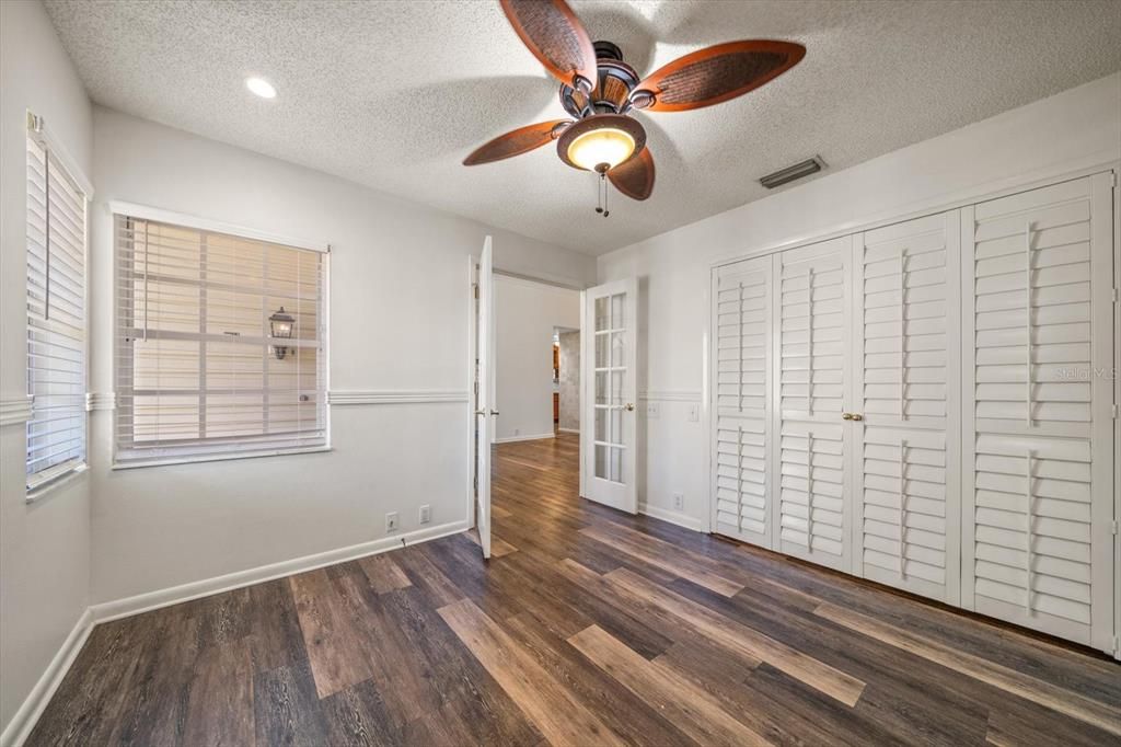 En Venta: $599,000 (3 camas, 2 baños, 2013 Pies cuadrados)