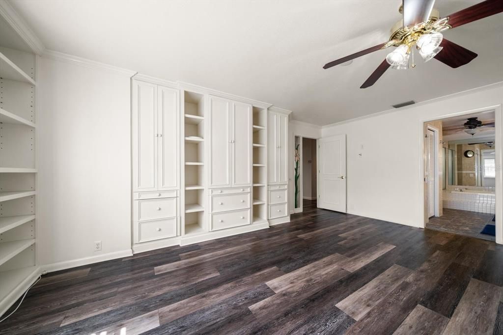 En Venta: $599,000 (3 camas, 2 baños, 2013 Pies cuadrados)