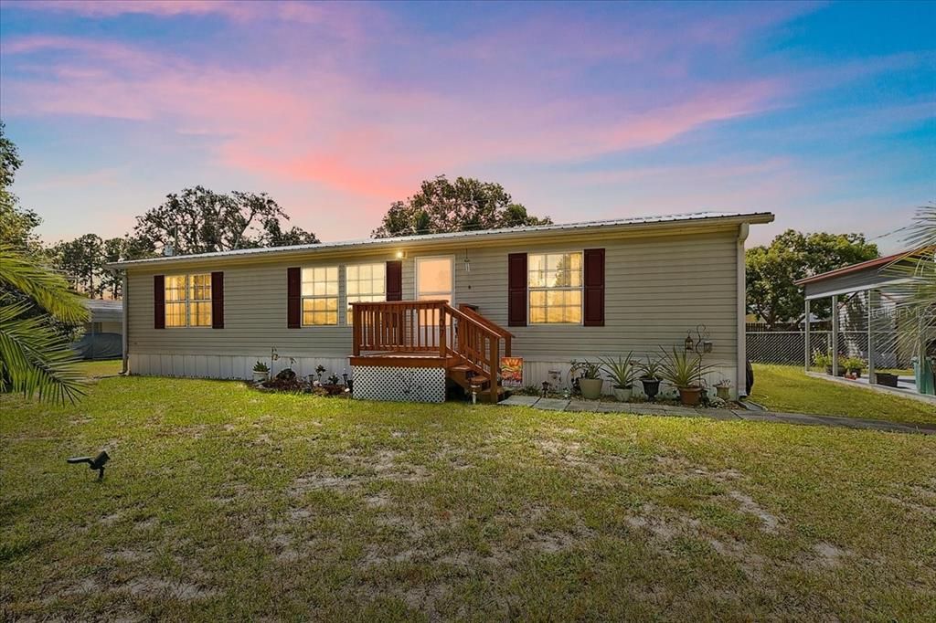 Active With Contract: $170,000 (3 beds, 2 baths, 1269 Square Feet)