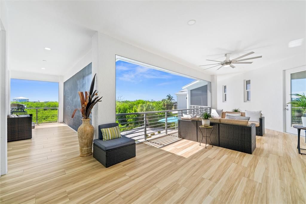 待售: $1,585,000 (3 贝兹, 3 浴室, 2426 平方英尺)