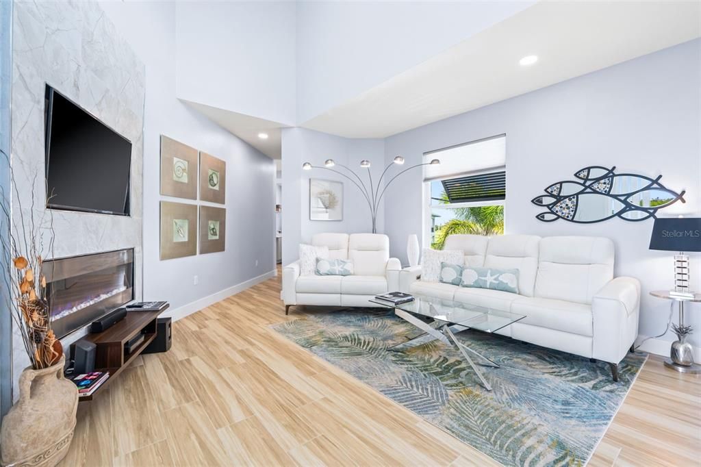 待售: $1,585,000 (3 贝兹, 3 浴室, 2426 平方英尺)