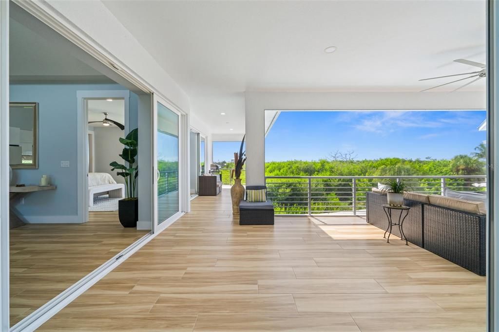 待售: $1,585,000 (3 贝兹, 3 浴室, 2426 平方英尺)