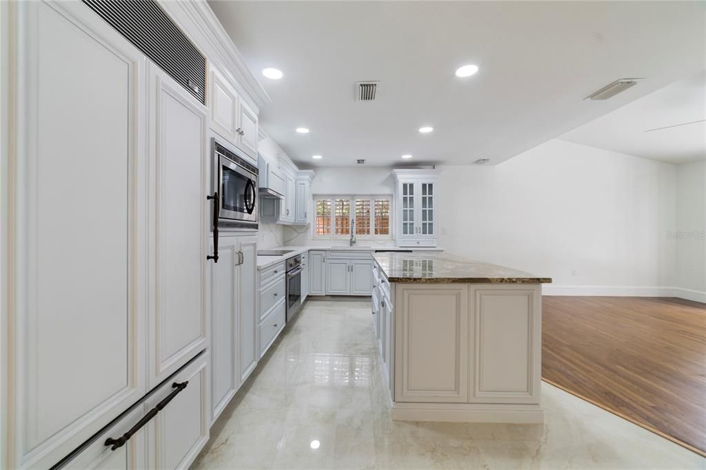 For Rent: $9,000 (4 beds, 3 baths, 3341 Square Feet)