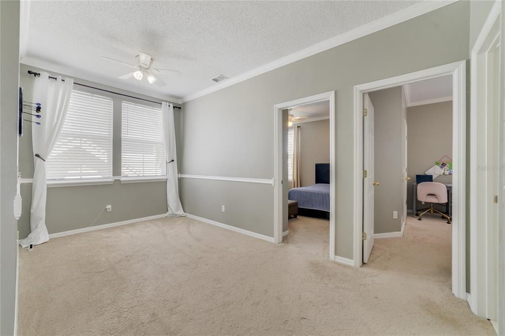 For Sale: $619,000 (3 beds, 2 baths, 1934 Square Feet)