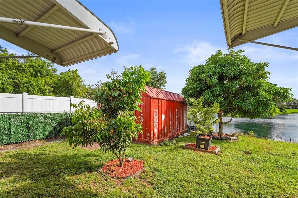 Activo con contrato: $335,000 (3 camas, 2 baños, 1452 Pies cuadrados)