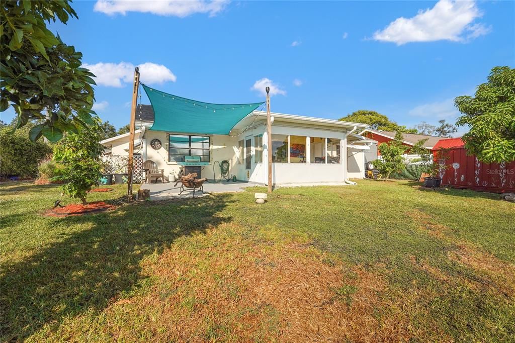 Activo con contrato: $335,000 (3 camas, 2 baños, 1452 Pies cuadrados)