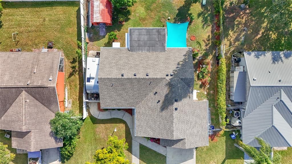 Activo con contrato: $335,000 (3 camas, 2 baños, 1452 Pies cuadrados)