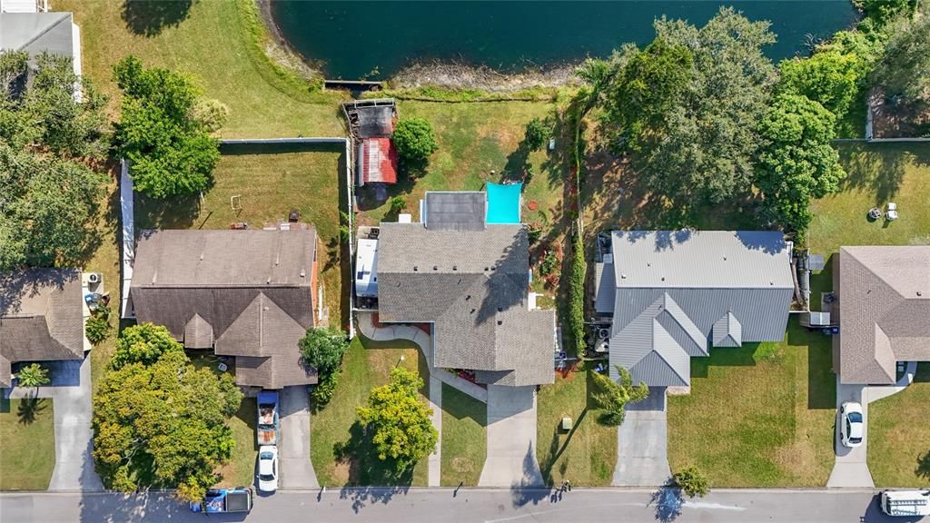 Activo con contrato: $335,000 (3 camas, 2 baños, 1452 Pies cuadrados)