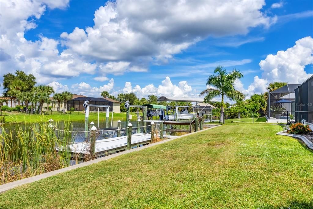 Activo con contrato: $649,000 (4 camas, 2 baños, 2170 Pies cuadrados)