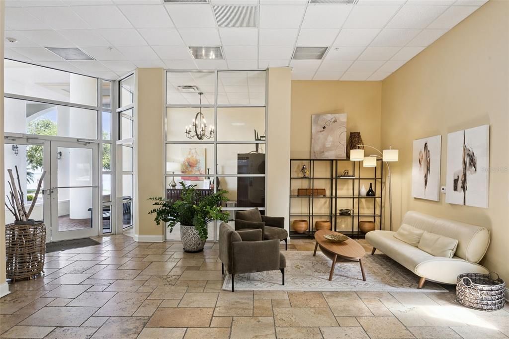 Под контрактом: $689,949 (4 спален, 4 ванн, 3269 Квадратных фут)