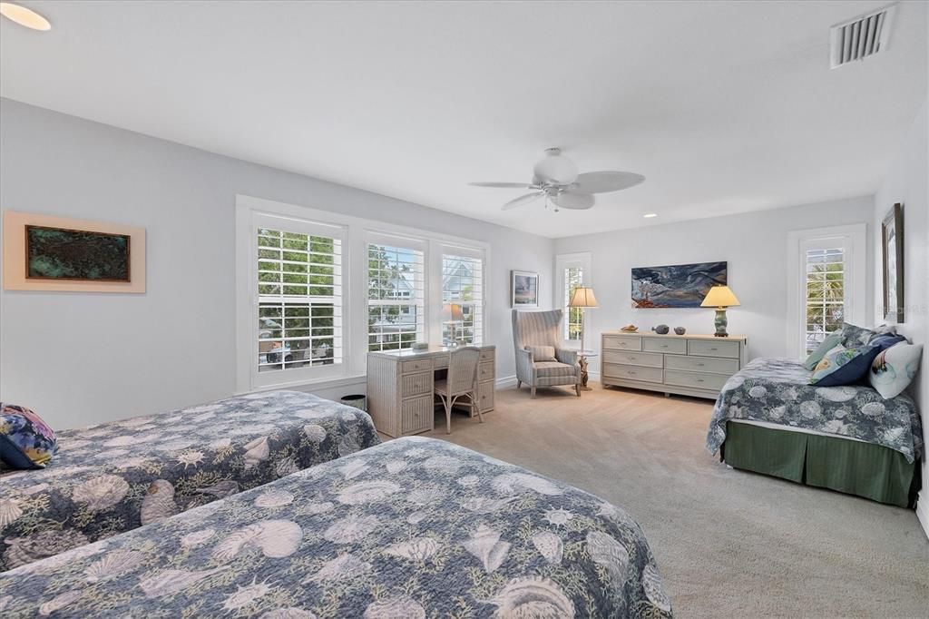 待售: $4,895,000 (3 贝兹, 3 浴室, 3210 平方英尺)