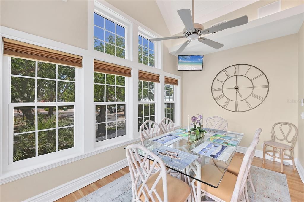 待售: $4,895,000 (3 贝兹, 3 浴室, 3210 平方英尺)