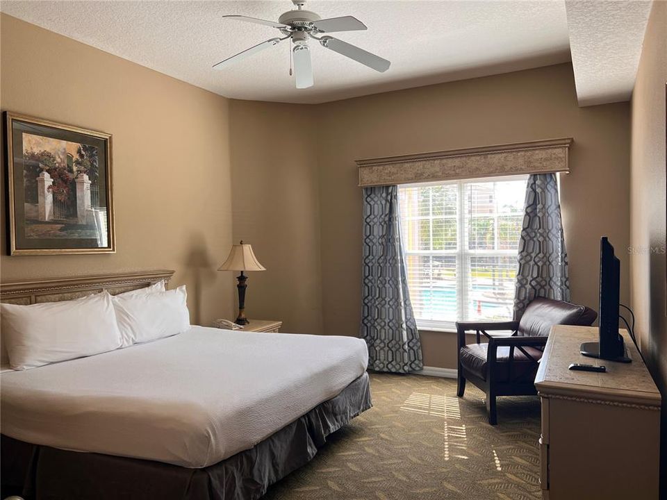 待售: $269,900 (3 贝兹, 2 浴室, 1437 平方英尺)