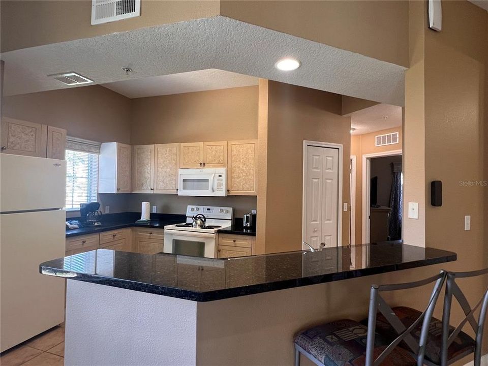 待售: $269,900 (3 贝兹, 2 浴室, 1437 平方英尺)