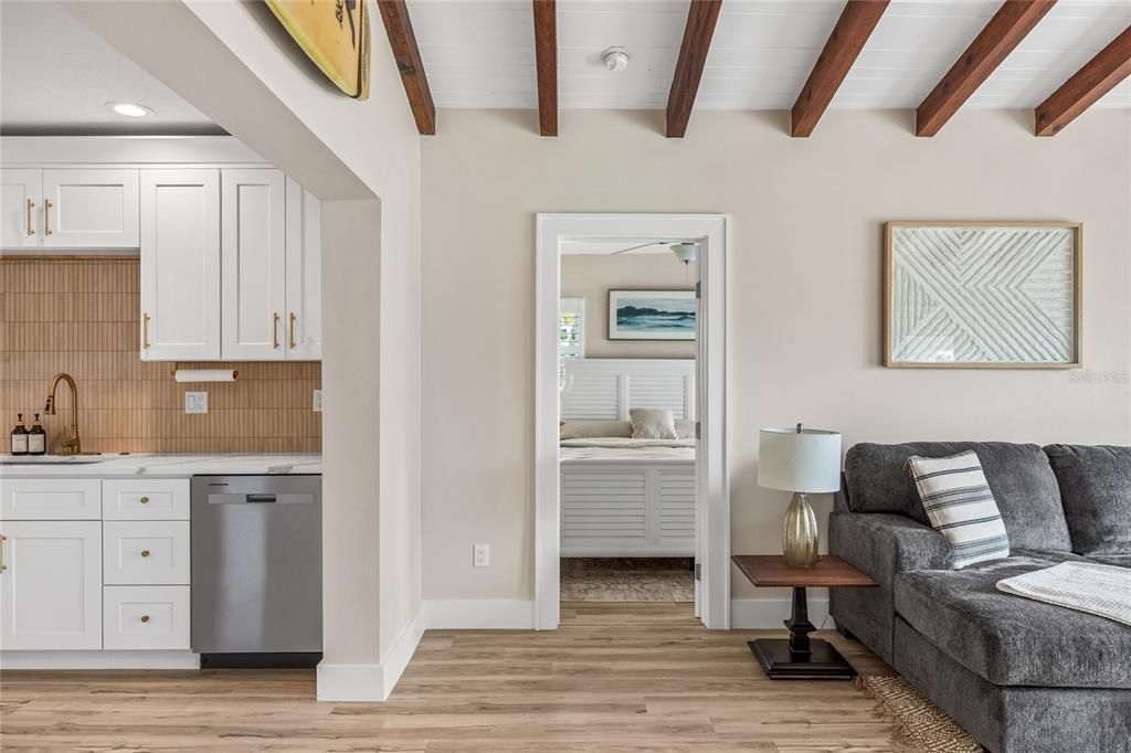 For Sale: $850,000 (5 beds, 3 baths, 2326 Square Feet)