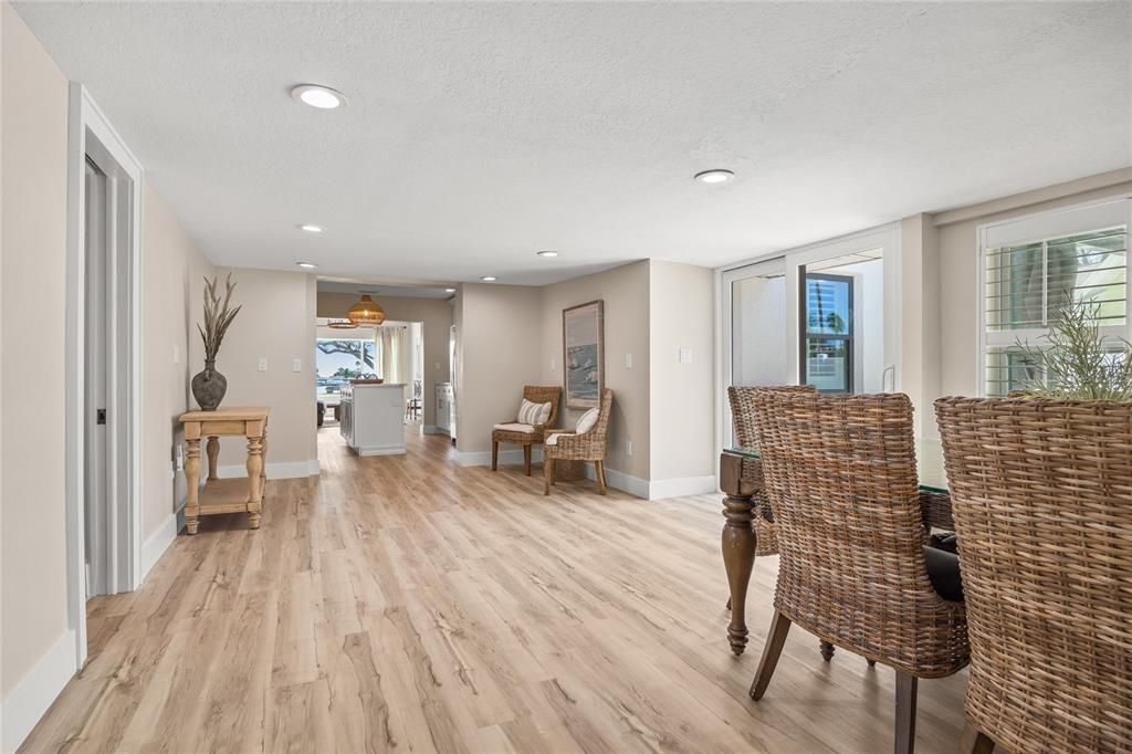 For Sale: $850,000 (5 beds, 3 baths, 2326 Square Feet)