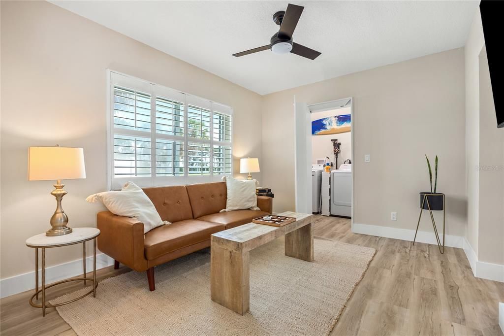 For Sale: $850,000 (5 beds, 3 baths, 2326 Square Feet)