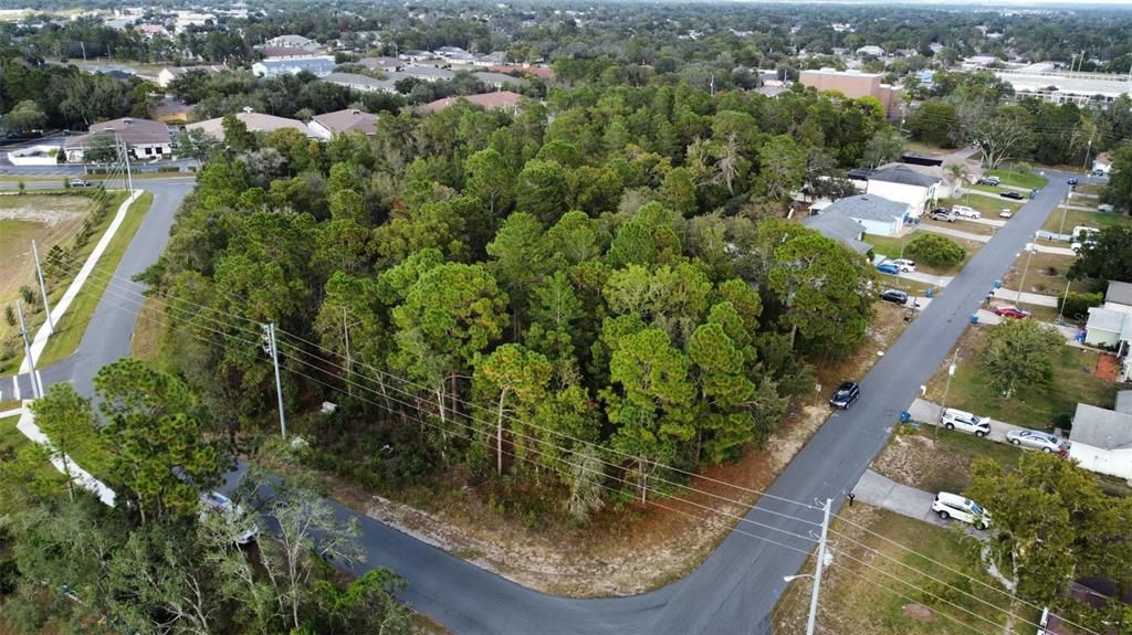 На продажу: $61,500 (0.33 acres)