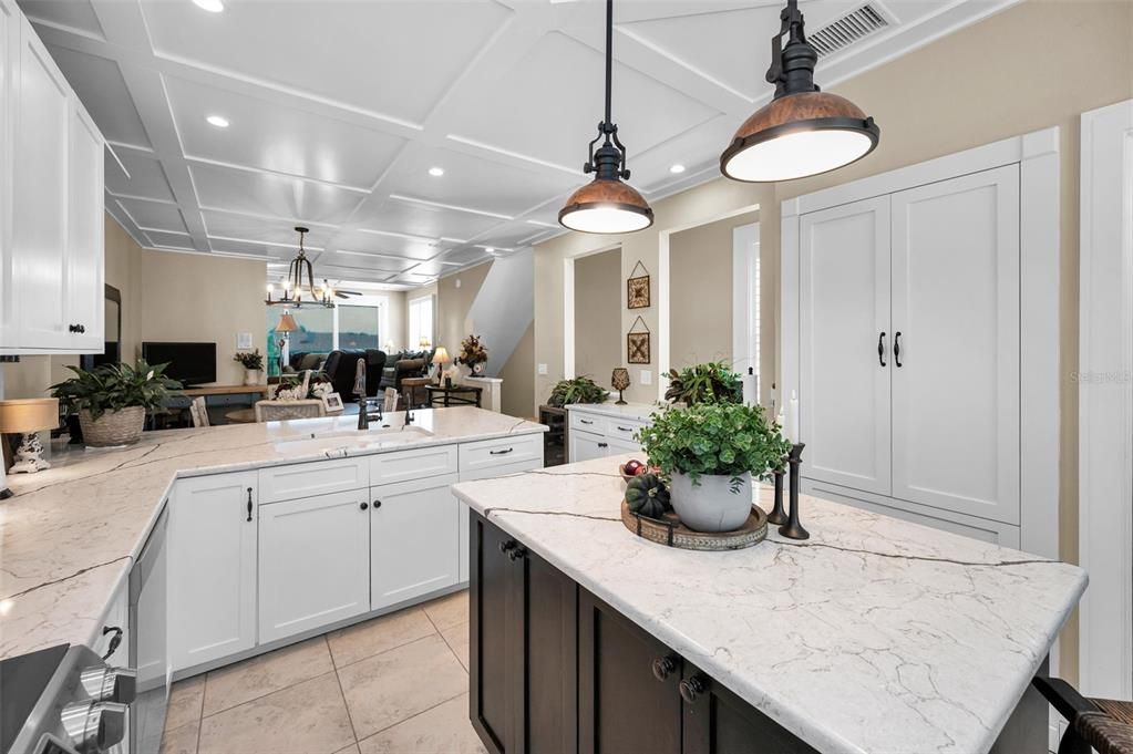 For Sale: $1,125,000 (3 beds, 3 baths, 2215 Square Feet)