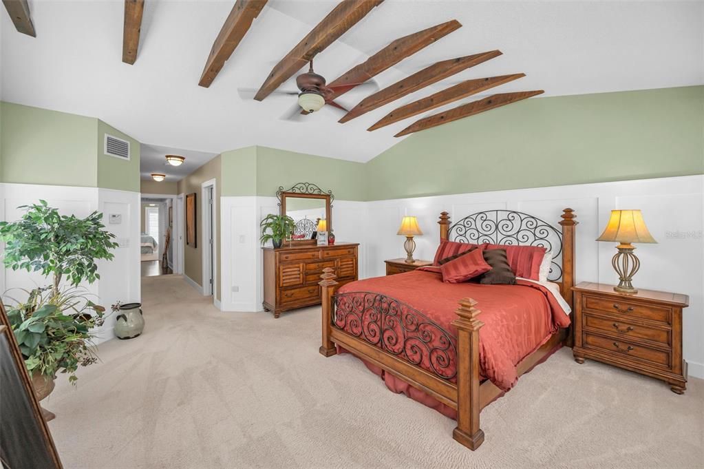 For Sale: $1,125,000 (3 beds, 3 baths, 2215 Square Feet)